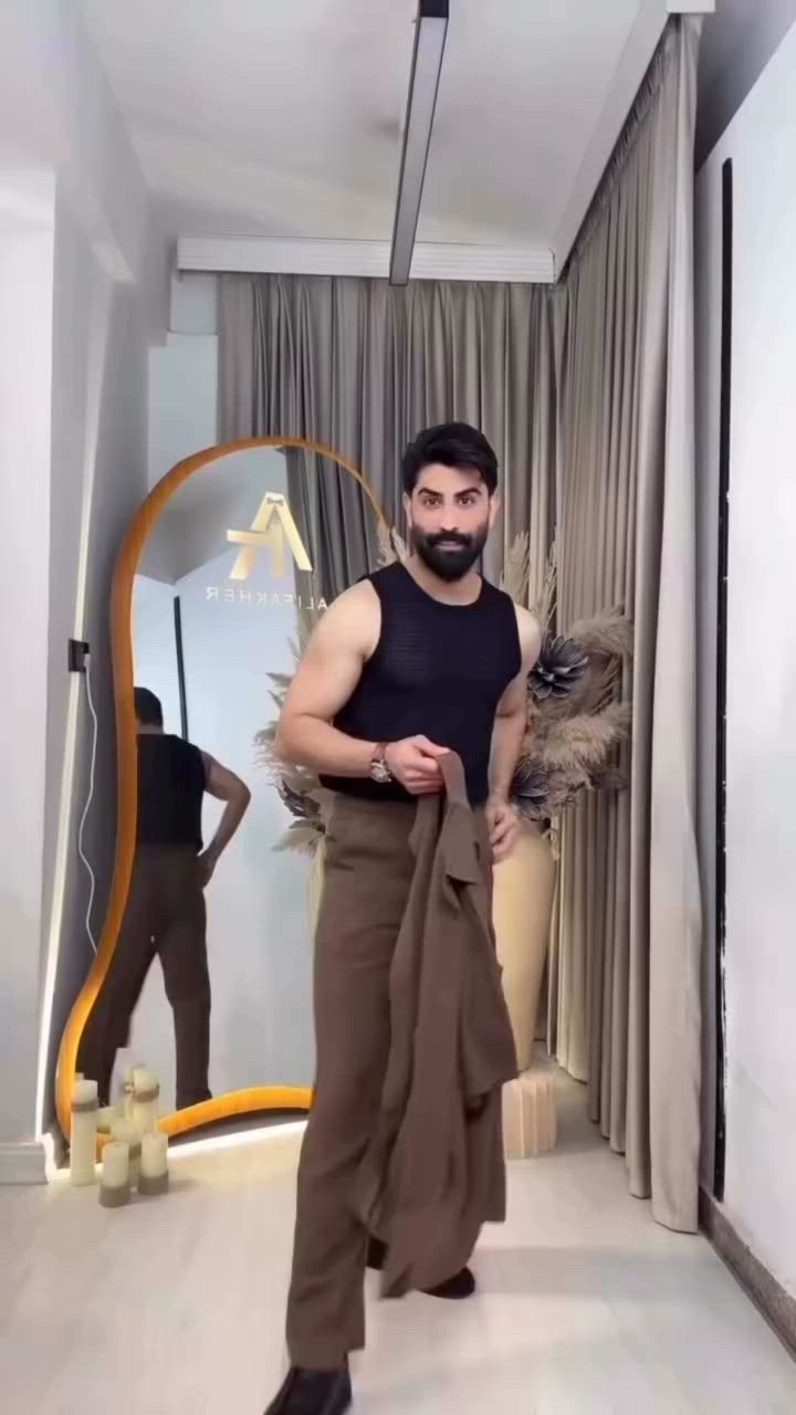 🔥 سوت صيفي خامه بارده 🔥

راحه، شياكه، وخامه تخليك مرتاح طول اليوم 😎☀️متوفر بألوان وموديلات مرتبه تناسب الذوق الراقي ✨

 السعر: 
سعر السيت 25 ألف فقط 
سعر السيتين 45 ألف فقط
🚚 التوصيل: 5 آلاف لكل المحافظات

📏 القياسات المتوفره🔴𝐒 / 𝐌 / 𝐋 / 𝐗𝐋 / 𝟐𝐗𝐋 / 𝟑𝐗𝐋🔴

📍 العنوان: بغداد
الفرع الأول: – شارع فلسطين – ساحة بيروت – الشارع الخدمي باتجاه الموال – ثالث فرع (فرع أياد كيو)
الفرع الثاني: المنصور – 14 رمضان – فرع مثلجات المنار

📲 احجز الآن وخلي أناقتك تحجي عنك!#حصريا #fashionday #العراق والرقم والقياس  #القوي #تخفيضات


**إذا كنت صاحب هذا الإعلان وتريد حذفه لأي سبب، رجاءا أرسل رسالة إلى الدعم الفني**