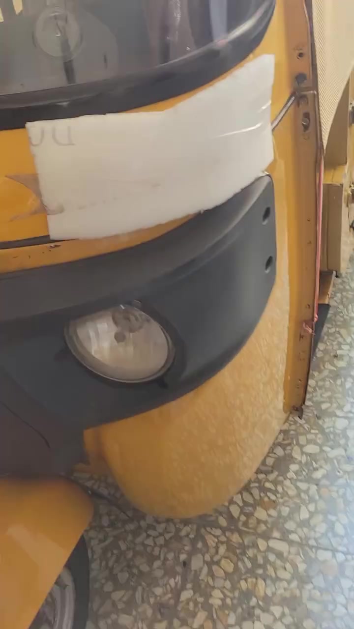 سلام عليكم تكتك ٢١رقم وسنويه بسمي تحويل ثاني يوم تفاصيل بلفيديو سعر قفللل ٧٢٥٠قفللل مكان بغداد بلديات ***********
