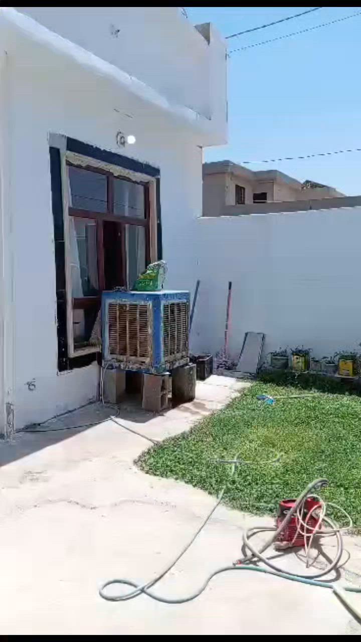 بيت للبيع في حي الأطباء الفرع الأول شارع ١٠ أمتار البيت فول سيراميك القطعة 200متر غرفتين نوم ربعة مطبخ صالة السعر ٥٧ مليون وبي مجال رقم الهاتف ***********
