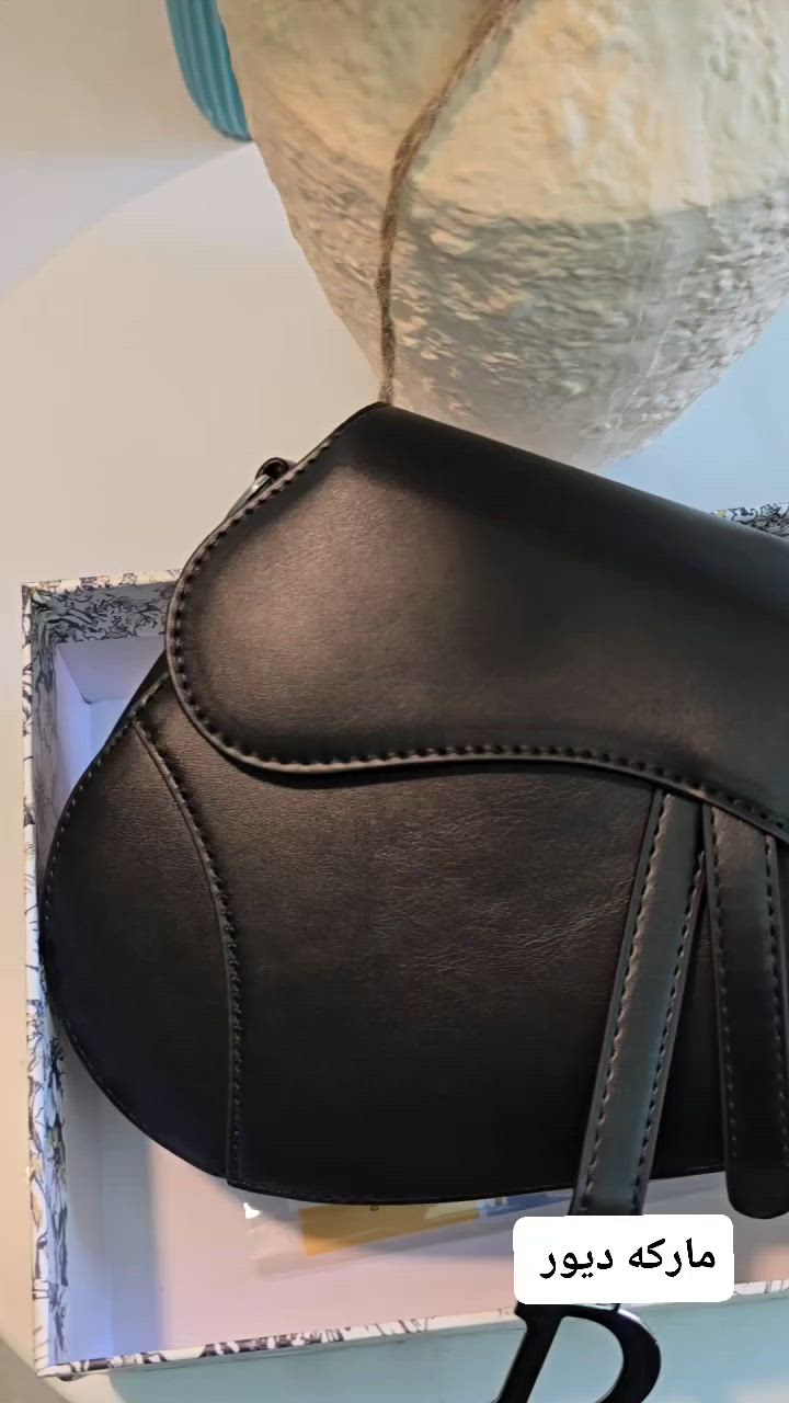 حقيبة ماركه ديور الجلد يسولف هلكد مااصلي ويجنن


**إذا كنت صاحب هذا الإعلان وتريد حذفه لأي سبب، رجاءا أرسل رسالة إلى الدعم الفني**
