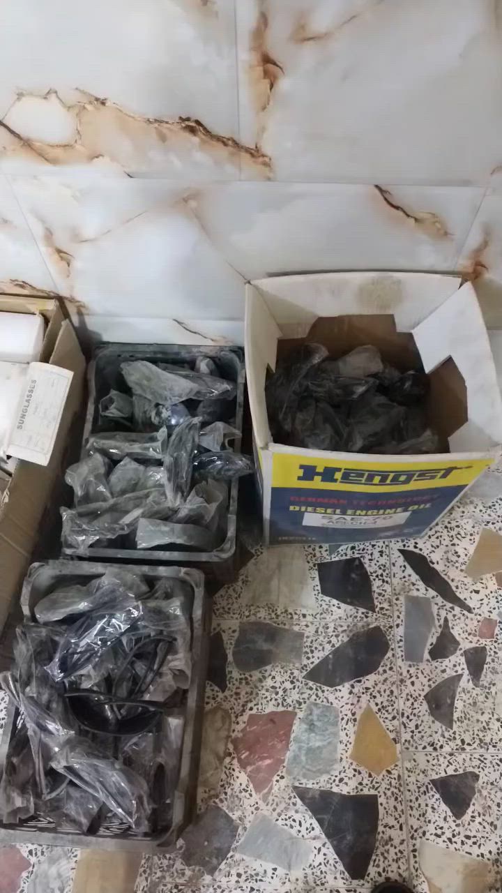 شلعه نضاره حداده أكثر من ١٥٠٠ قطعه سعر قطعه ٢٥٠ دينار فقط شلعه


**إذا كنت صاحب هذا الإعلان وتريد حذفه لأي سبب، رجاءا أرسل رسالة إلى الدعم الفني**