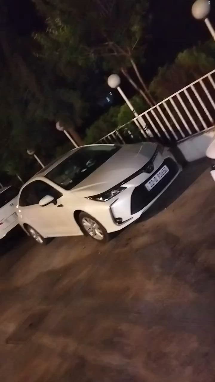 السلام عليكم كورولا ساز 24 كفاله عامه والسعر دفتر وخمسه وثماني ورقه سياره ماشيه خمسه 50 سياره اربيل باسمي تحويل ثاني رقم جديد هذا جديد*********** بغداد ابو غريب
