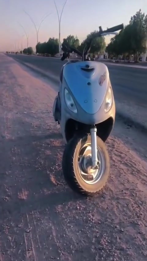 سلام عليكم دراجه بعده عله تحت وكاله دراجه صاله شهرين من طلعته من حوبه ودرتجه برغي مامفتوح بيه مراوس بيراني أو بيع 650قفل ***********مكان قرنه
