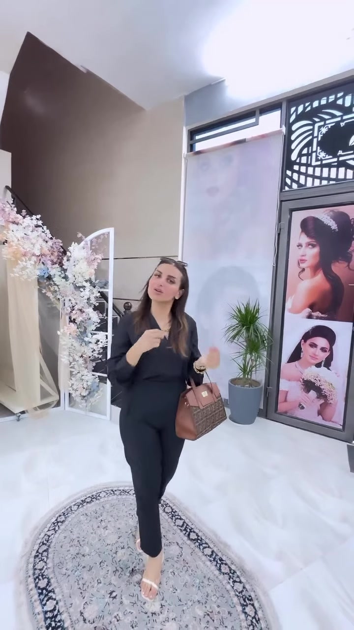 ✨ بسم الله وعلى بركته بدأنا ✨📍 تم افتتاح مركز ماشا للعناية بجمال المرأةبإدارة الماكيَرة المتألقة هنو وكادر نسائي محترف﴿ إِنَّ اللَّهَ يُحِبُّ الْمُتَوَكِّلِينَ ﴾نفتتح هذا المكان بكل حب وثقة، ونسعى لنكون دائماً عند حسن ظنكم بأجواء مميزة وخدمة راقية.📍 العنوان: بابل – الحلة – حي الكرامة – شارع الضريبة – خلف مسجد الكرامة📞 للاستفسار والحجوزات: ‪***********‬🌸 زورونا وعيشوا تجربة جمال مختلفة مع ماشا#افتتاح_ماشا #إدارة_هنو #بابل #كادر_نسائي #جمالك_يهمنا
