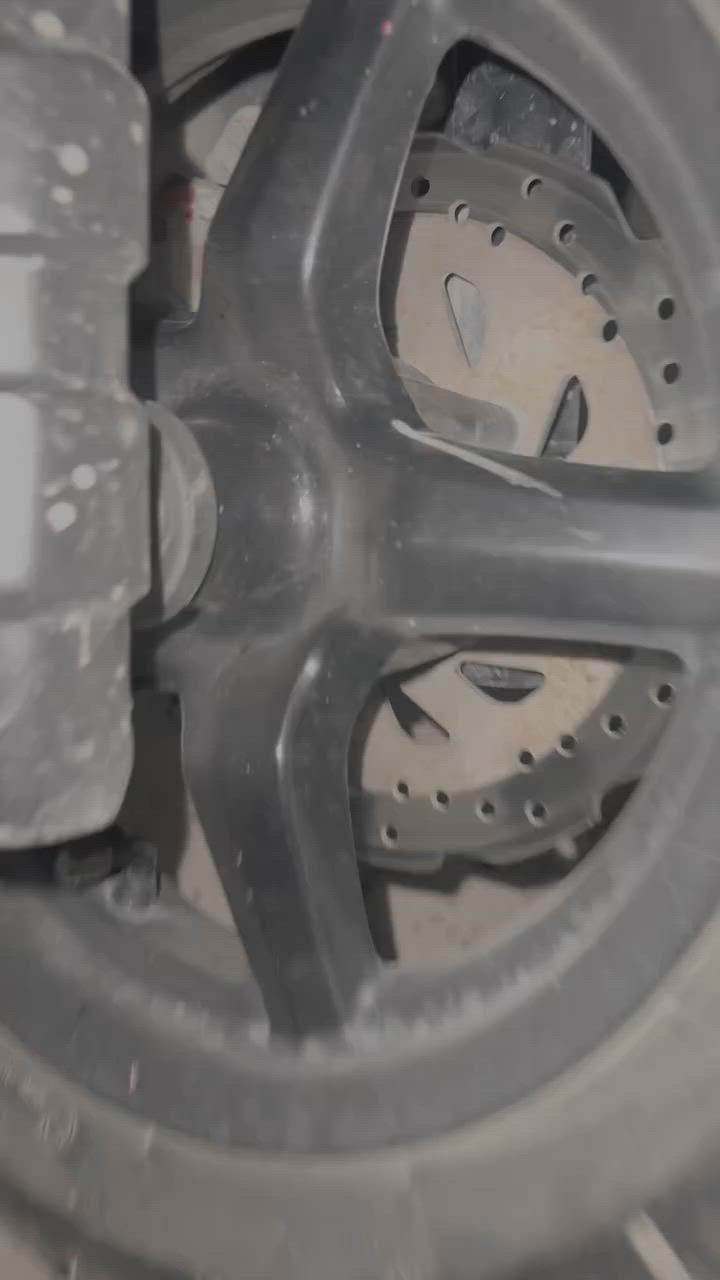 سلام عليكم. سكنس جبلي مزود شكم قطعه فضي كله من رمبه نازله صارله 4اشهر عندي دراجه مكفوله من كلشي تجي ابيعلك من باب بيتنه اي شي يطلع ب دراجه ترجع دراجه شلعه ومعدل تاكل الكاع نشطه ودهن امزويل وبانزين محسن دراجه نضيفه من كلشي مكاني بغداد العبيدي حي الرئاسه رقمي ***********
