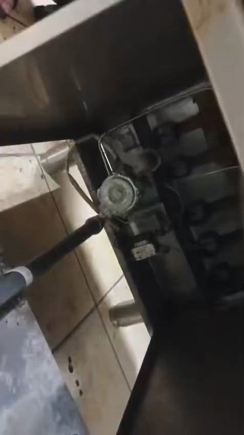 قلايه للبيع ٥مدافع الجبيره
السعر.   ٥٥٠ 

عنواني البياع***********
