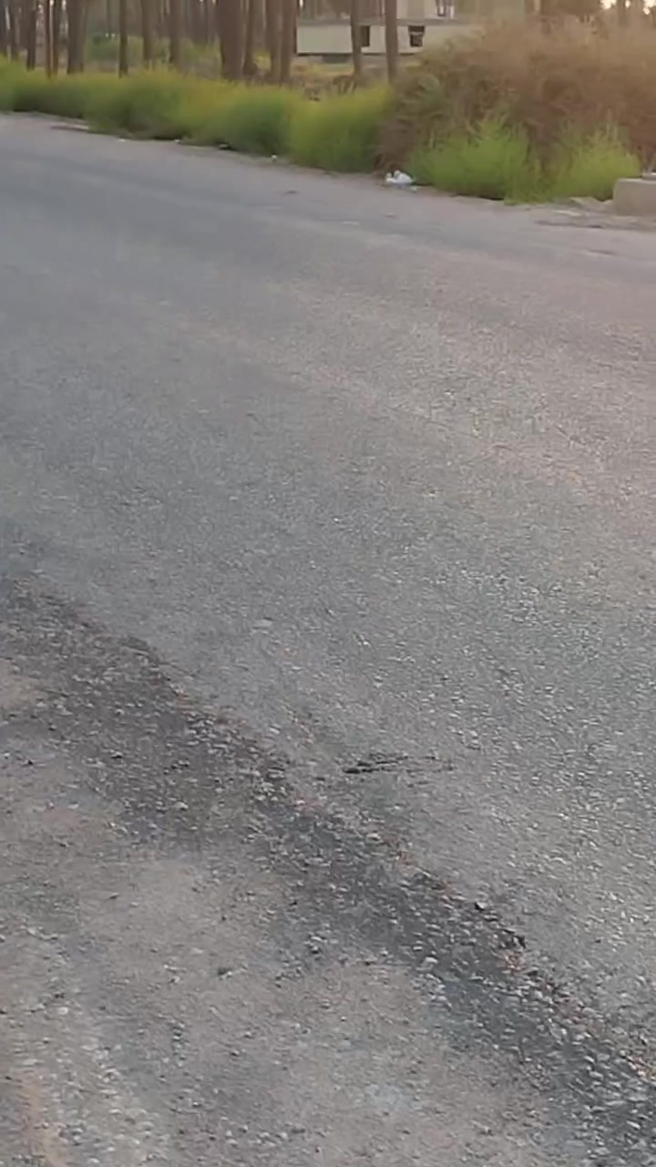 سلام عليكم 
قطعه مساحه 300متر سند 25
واجيه 15.  نزال 20
متوفره كل خدمات بيه ماء + كهرباء +تبليط 
مكان مرتب وبيه مستقبل جيد 
العنوان شارع النيل قبل سيطره مال بيت مغير 
اكثر تفاصيل داخل الفديو   اي ستفسار ***********
(اذا مو شراي لا تعبني وتتصل) #الجميع
