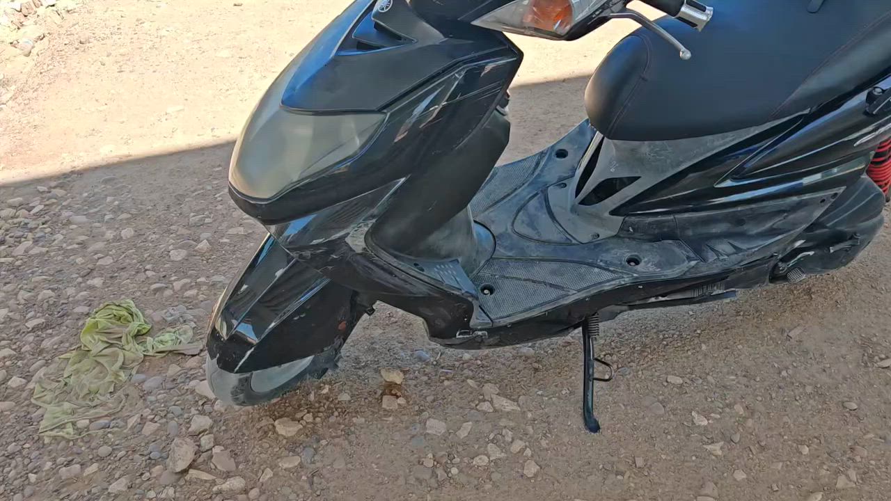 للبيع دراجه سكنس قبق نفخ ياباني دراجه شويه كفراتها تعبانه محرك ممفتحوح يحتاجها ترتيب الدراجه
السعر ٧٠٠ العنوان الشالجيه قرب جوازات الكاظميه
للبيع دراجه سكنس قبق نفخ ياباني دراجه شويه كفراتها تعبانه محرك ممفتحوح يحتاجها ترتيب الدراجه


**إذا كنت صاحب هذا الإعلان وتريد حذفه لأي سبب، رجاءا أرسل رسالة إلى الدعم الفني**