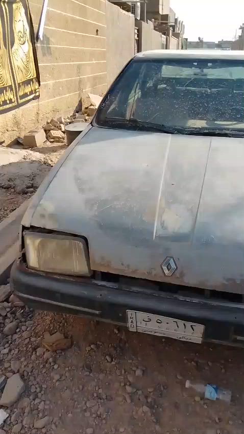 سياره حلوه ومرتبه لبيع مستعجل سنويه كارتوينيه 
راعيها ما اندله اكفلك خلال وحرام مكينه كير جدد
حداديه صدر جدد