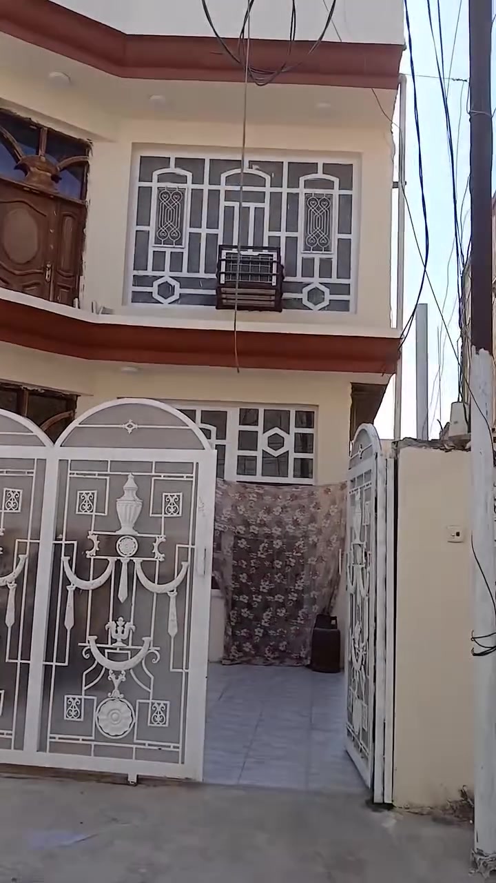 دار في حي الصحه مساحه 150متر سند 25
3 غرف نوم
يبعد عن الكورنيش 150متر تقريبا
خلف مسبح السندباد
***********
