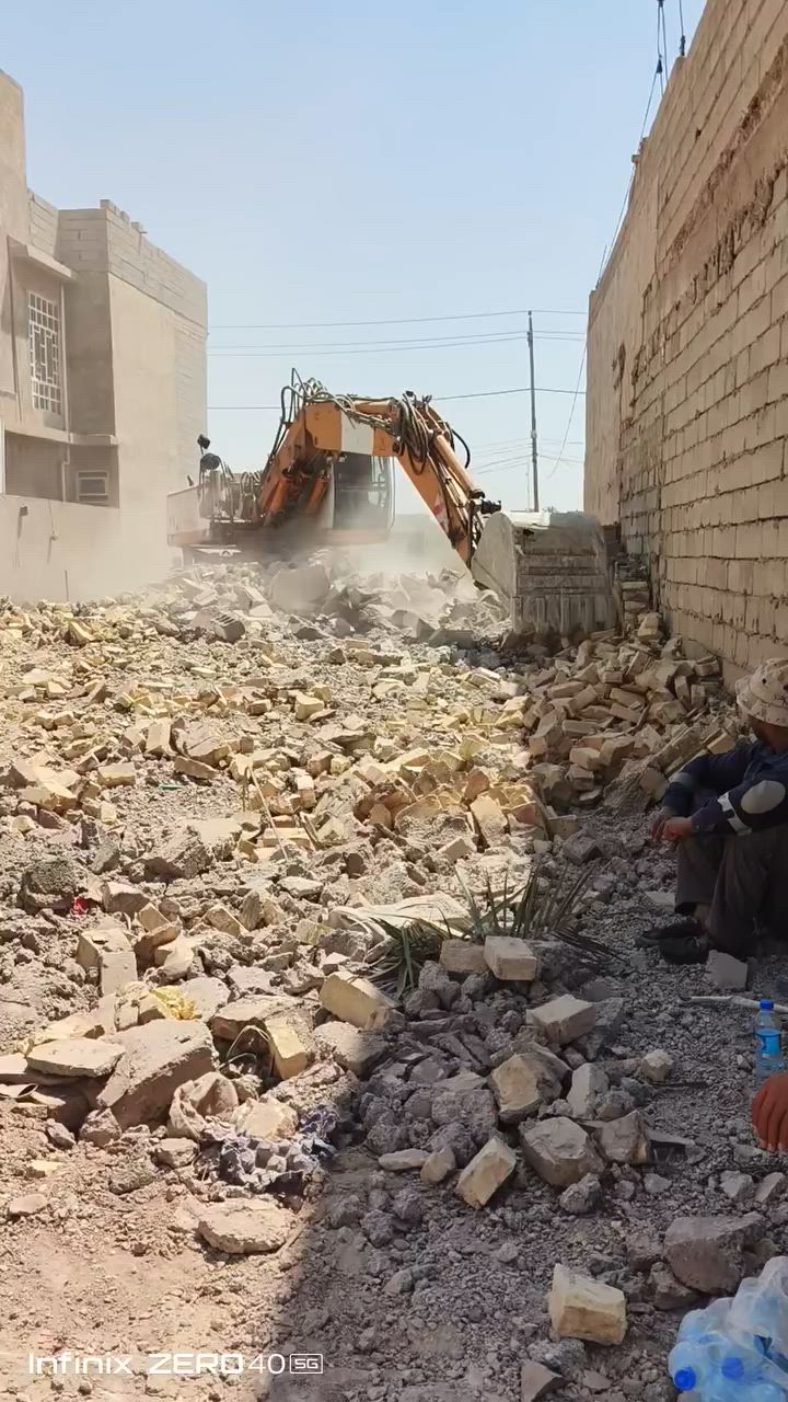 تفليش المنازل والمحلات القديمه ورفع الانقاض وحدل وسبيس بمواده في جميع مناطق ديالى للاتصال أو  وات س*********** ***********
