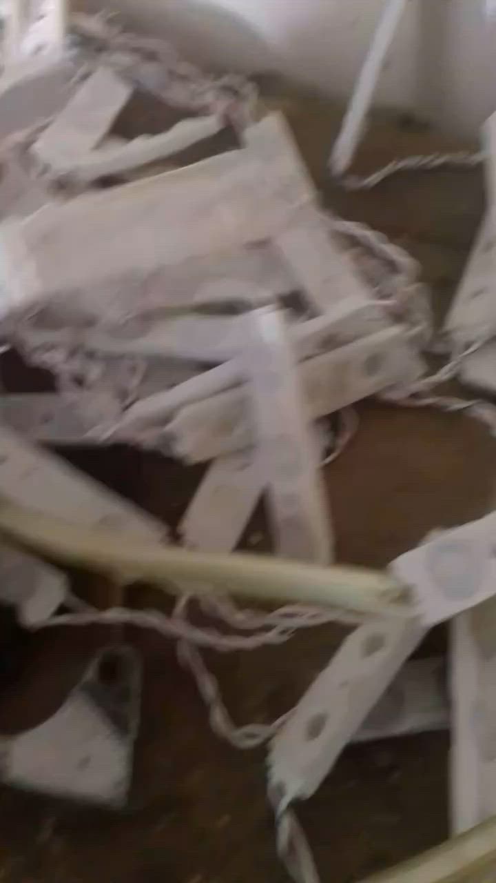 متاح نشرات لون ابيض او زوج زرك واحد ما ادري يالون شرط الفحص شغالت شلع اب 12الف بي مجال قليل مكاني حزيران الشراي خاص


**إذا كنت صاحب هذا الإعلان وتريد حذفه لأي سبب، رجاءا أرسل رسالة إلى الدعم الفني**