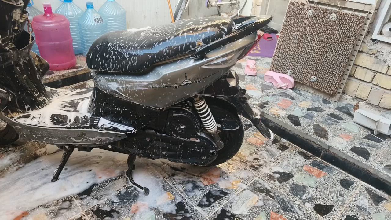 السلام عليكم دراجة ماكس امضلع للبيع اي استفسار هاذ رقمي ***********
