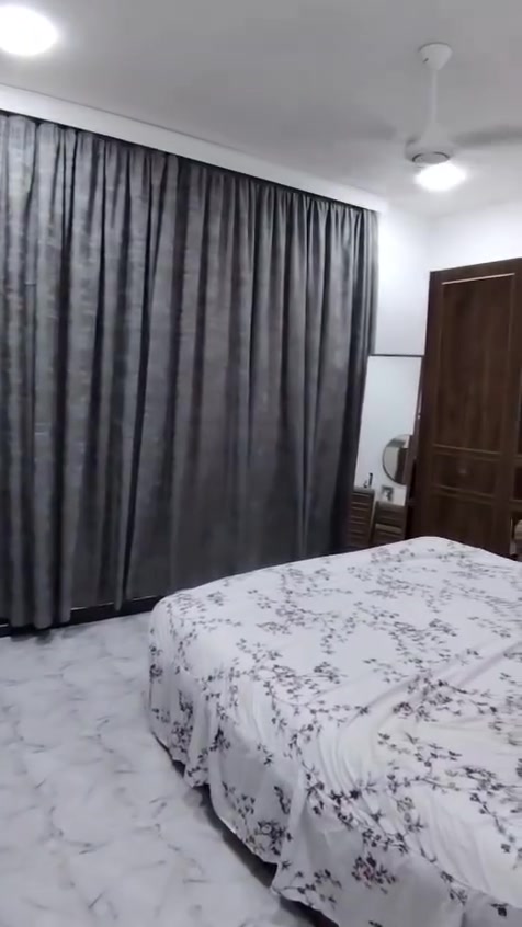 بيت للبيع 50 م ركن بناء حديث زراعي سند 25
طابقين الاول صالة مطبخ الثاني غرفتين نوم كبار وبيتونه
البيت مدخلين ع شارعين
الموقع زراعي الفارابي مقابيل الشرطة شارع الملا
للاستفسار الاتصال وموجود واتساب ***********
