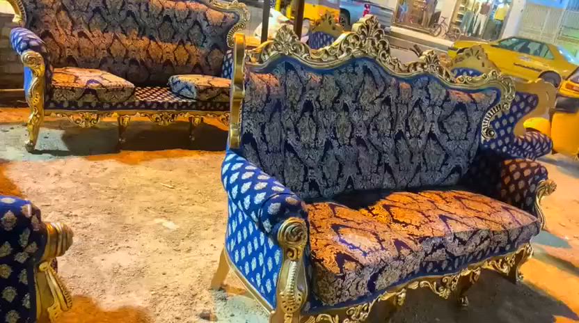 تخم مصري دمياط عشر مقاعد نقص مندر واحد نضافه100/95السعر 600لتواصل***********
