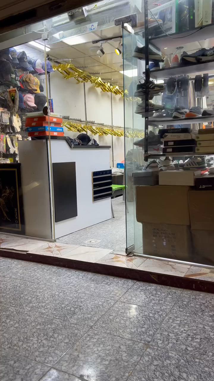 رفوف وجرارات للبيع


**إذا كنت صاحب هذا الإعلان وتريد حذفه لأي سبب، رجاءا أرسل رسالة إلى الدعم الفني**