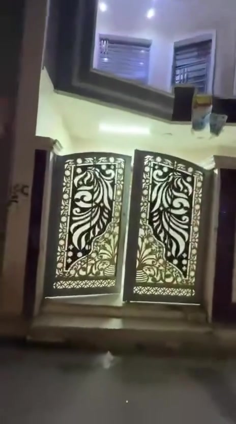 السلام عليكم بيت للبيع في الشعب حي الربيع سند 25 بيت جاهز وكآمل خدمات ***********
