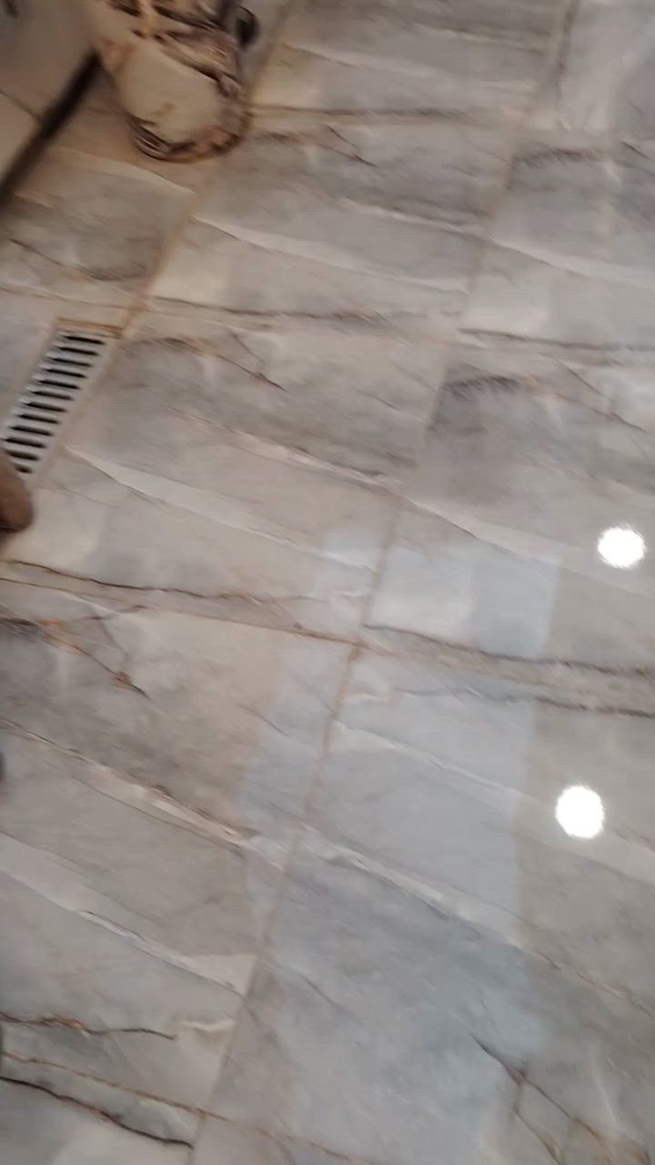 السلام عليكم
دار للبيع مساحه ١٠٠ متر بناء جديد درجه اولى قرب دلاليه السيد مقابل شارع الصوره الفرع الثاني للاستفسار الاتصال على الرقم *********** موجود واتساب وماسنجر
