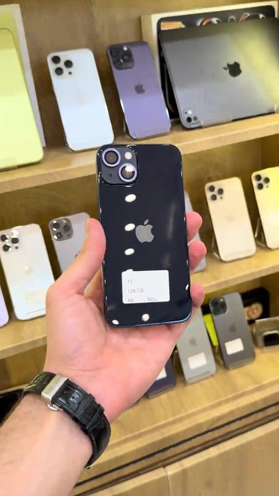 📱 iPhone 13 128GB 🇦🇪 🔋 Battery Health 89% ✨ جهاز نظيف وأداء ممتاز 💾 ذاكرة 128GB 🇦🇪 عربي — جاهز للبيع 🔥 📩 للحجز والاستفسار راسلنا خاص 📍 فرع الربيعي: *********** 📍 فرع المنصور: *********** #iPhone13 #iPhone13_128GB #ايفون13 #ايفون #بغداد 
