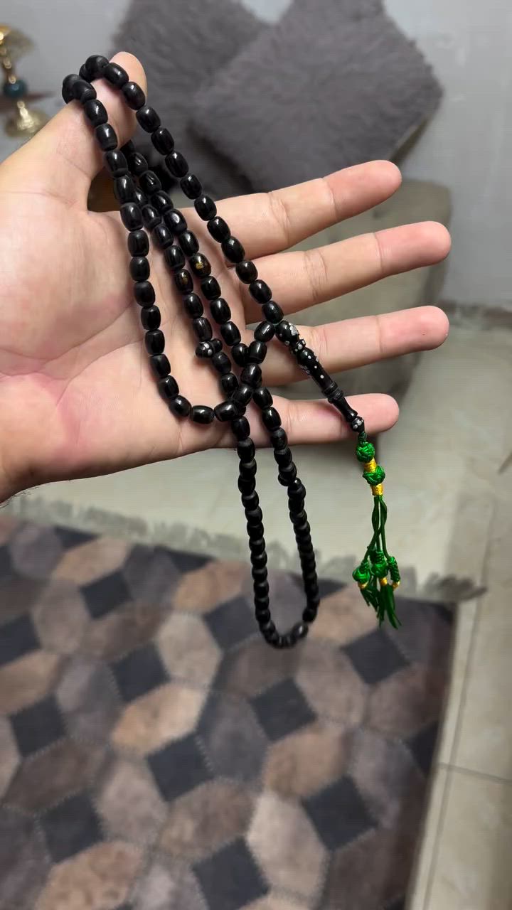 سبحه يسر 
اكو من كال حجازي واكوً من كال مصري 
اخوان ابيع يسر واتخليه عل ضوى اتصير حمراء
السعر ب٨٥ الف 
مكاني هياكل الغزالية 
لا يوجد توصيل


**إذا كنت صاحب هذا الإعلان وتريد حذفه لأي سبب، رجاءا أرسل رسالة إلى الدعم الفني**