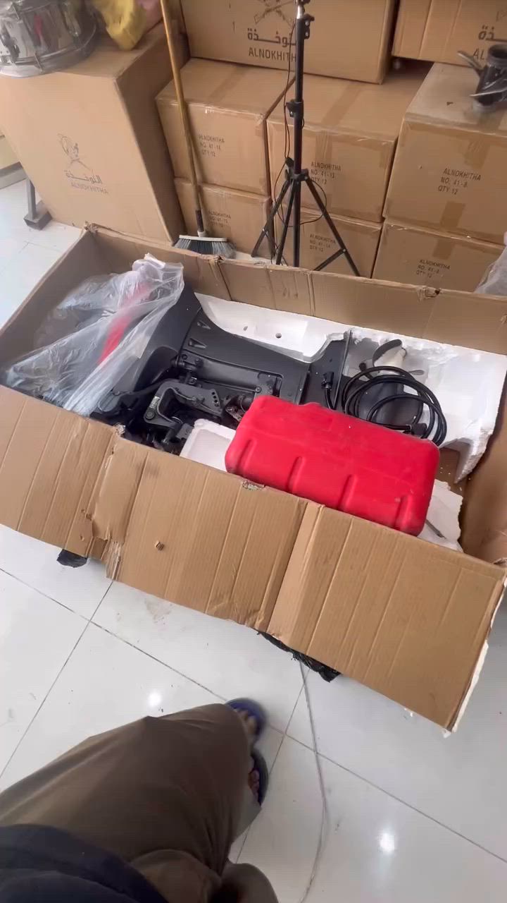 السلام عليكم شركه الحواس مارين للخدمات البحريه 15ياماها مستخدم  ياباني ذيل قصير  توصيل 🚚 الكل المحافظات هاتف ☎️ ***********
