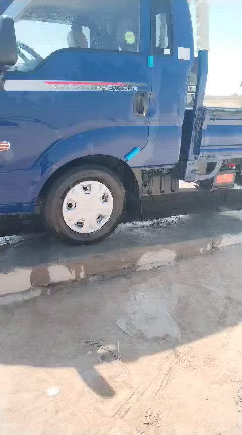 موديل 22ازرق كير عادي مكفوله بيع مستعجل ***********

