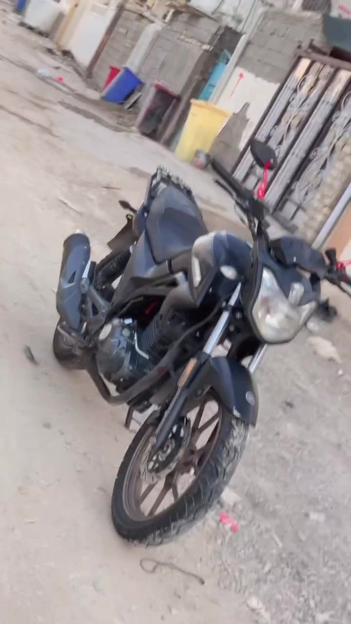 سلام عليكم ار كي موديل 24 سكنر يعني بس مكاتبه و اكفله سرقه و عشاير  دراجه ما عوزه اي شي نكره سلف و هندر ايضاً شغال  دراجه ما عوزه اي شي ماعده استان تعليك 

عارضه ب 1250 و بيه مجال حك جيه 
الاستفسار ***********
