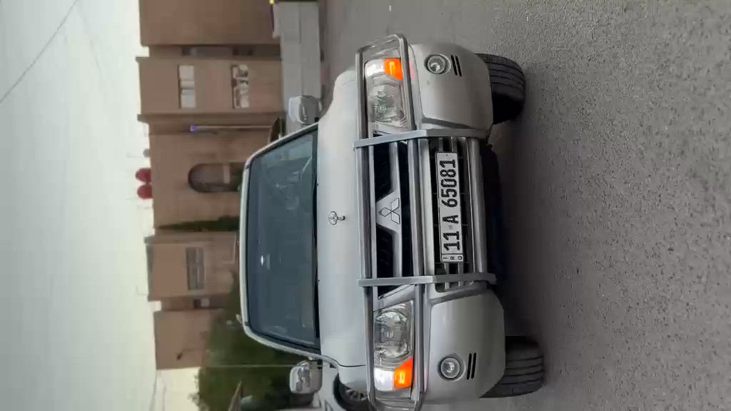 السلام عليكم ورحمه الله باجيرو موديل 2006 سياره كير محرك حدادية كهربائيات تبريد تخم تايرات كله جديد شرط الفحص السيارة عليها منظومة غاز منظومة زنون عالي ناصي بلوجكترات
شاشه كامرة دوارة 
داش كام امامي خلفي 
دمام امريكي  اصلي السيارة طختين بيه فقط موظحه بالصور دكة جاكوك مابيها  قطرة صبغ مابيها السيارة بيها جراد جارده بعض المكانات السيارة مرشوشه كلير ومكشر كل الأنارة الداخليه للسيارة ثلجي السيارة بلاديه احلى من الصور بألف مرة ترايك من البصرة لدهوك رؤحه جيه مرتين على التبريد اذا فتحت بنيد انطيها ابلاش شرط عل تبريد صرف. البانزين انساه عليها نوزلات اقتصادي السيارة دواخلها جدد دوشمه جديده كل الي بالسياره جديد قبل شهر سويت ادامه للسيارة كامله مكملة صدر محرك دهن الكير صدر اربع وياله كله جديد بجديد تاخذه الف متصرف عليها شرط رقم انكليزي جديد بغداد بأسمي تحويل ثاني يوم هزة سنويه كله جديد لل2030مكان السياره بغداد حي الأعلام تقاطع درويش السعر93وبيها مجال للأستفسار والتواصل ***********
وتساب وفيس متواجد 24ساعه ومن الله التوفيق
السلام عليكم ورحمه الله باجيرو موديل 2006 سياره كير محرك حدادية كهربائيات تبريد تخم تايرات كله جديد شرط الفحص السيارة عليها منظومة غاز منظومة زنون عالي ناصي بلوجكترات 
1
