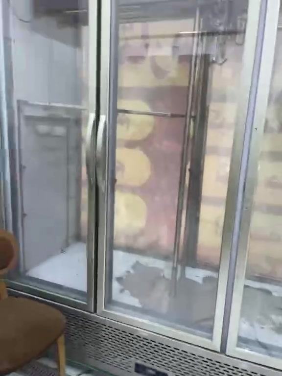 للبيع مستخدمات اقل الشهر
***********
