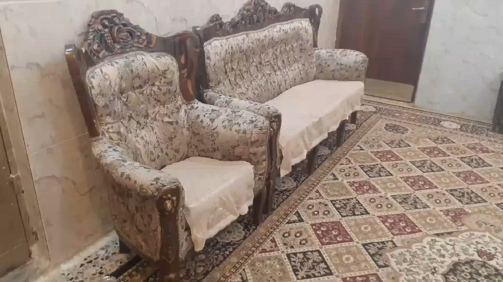 سلام عليكم تخم زان مصر ع 10 مقاعد السعر 350 وبي مجال اعلون بغداد الشماعيه ***********
