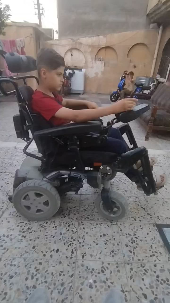 الماني حركات نضيف كلش دبل بطاريه سريع يحمل وزن ثقيل بغداد للستفسار اكثر وات ساب *********** السعر 850الف
