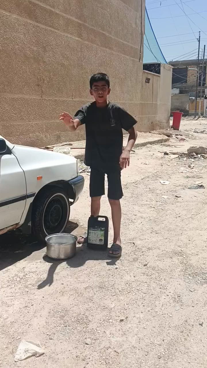 السلام عليكم ورحمه الله سياره سايبه موديل 2018  مكينه وكير خير من الله تخم تاير وياله جدد سياره بس مبدل جاملغ مامي مكاني بغداد حي ور الشراي يتصل رقم ***********
