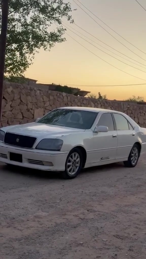 السلام عليكم سياره ملكه للبيع او مراوس سياره جهزه موديل 2003السعر 26 وبيه مجال حك الجيه مكان بيجي رقم الهاتف ***********
***********
