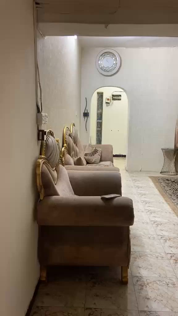 الغرف صارلهه شهر من اخضتهه جديده 
‏‪***********‬‏ بس فقط واتساب
