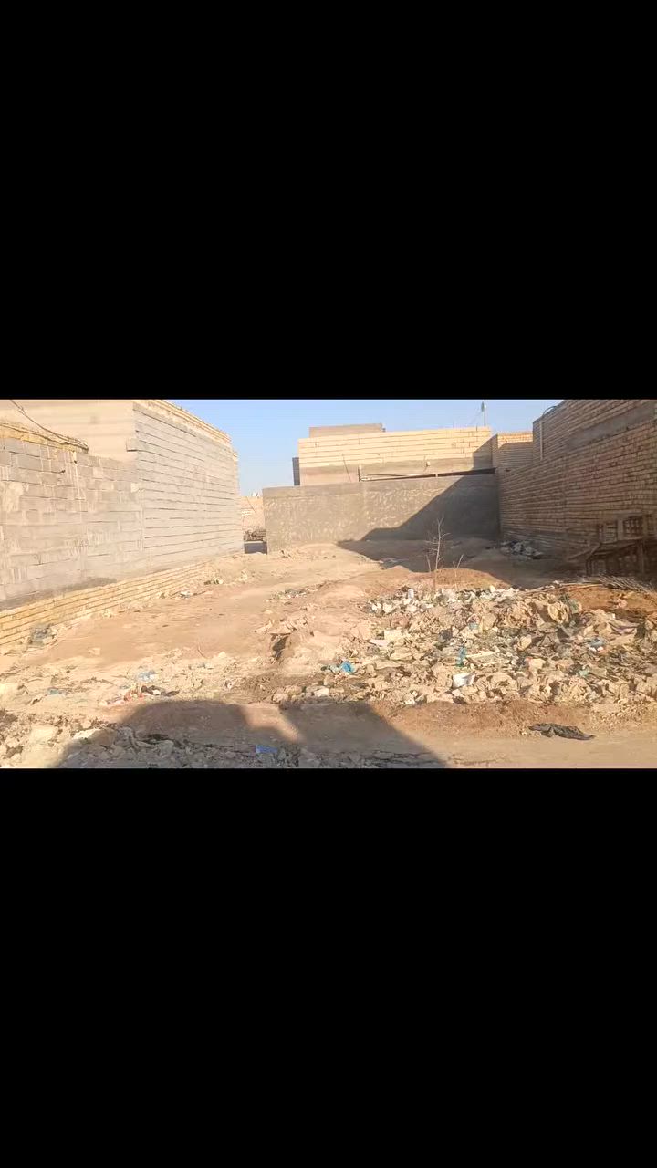 سلام عليكم توجد قطعه ارض زراعي مساحه 200/م سوق الشيوخ حي الجوادين نزلة ام البنين /ولثانيه نزلة الامام صادق سعر مناسب جداً واتساب ***********تنصال 
متواجد ماسنجر @إشارة
