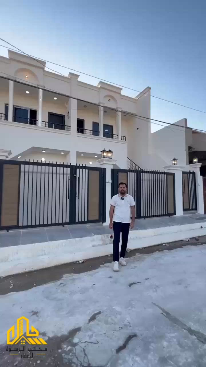 اعلان رقم1988

🏡 مشتملات للبيع – فرصة مميزة

📍 كركوك – حي العسكري قرب مدرسة بغدة كول

📐 المساحة الكلية 200م²
▪️ عدد المشتملات: 2
▪️ مساحة كل مشتمل 100م²
▪️ بناء حديث صفر – طابقين معزولين بالكامل

✨ كل مشتمل يحتوي على:
غرفة نوم + هول + مطبخ + استقبال + كراج سيارة

🔹 الطابق الثاني بنفس التفاصيل مع مدخل مستقل (بدون كراج)

📍 موقع ممتاز وسكن هادئ
💰 بسعر مناسب جداً

فرصة ممتازة للسكن أو الاستثمار.
***********
