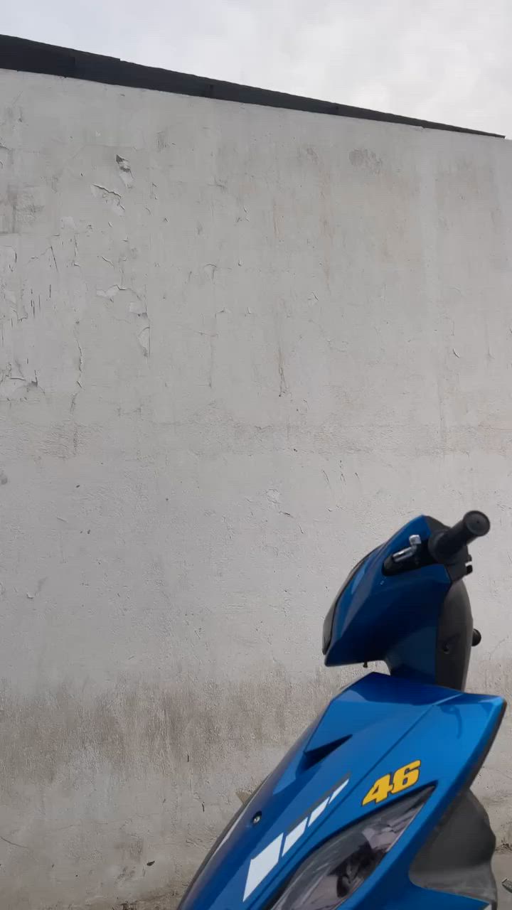 سلام عليكم دراجه جيتار مكفوله كفاله عامه اي نقص ما بيه دراجه نكره  اي شي ما بيه نقص شغل وتطلع لسعر 1350وبيه مجال مكاني بغداد لدوره رقم ***********
