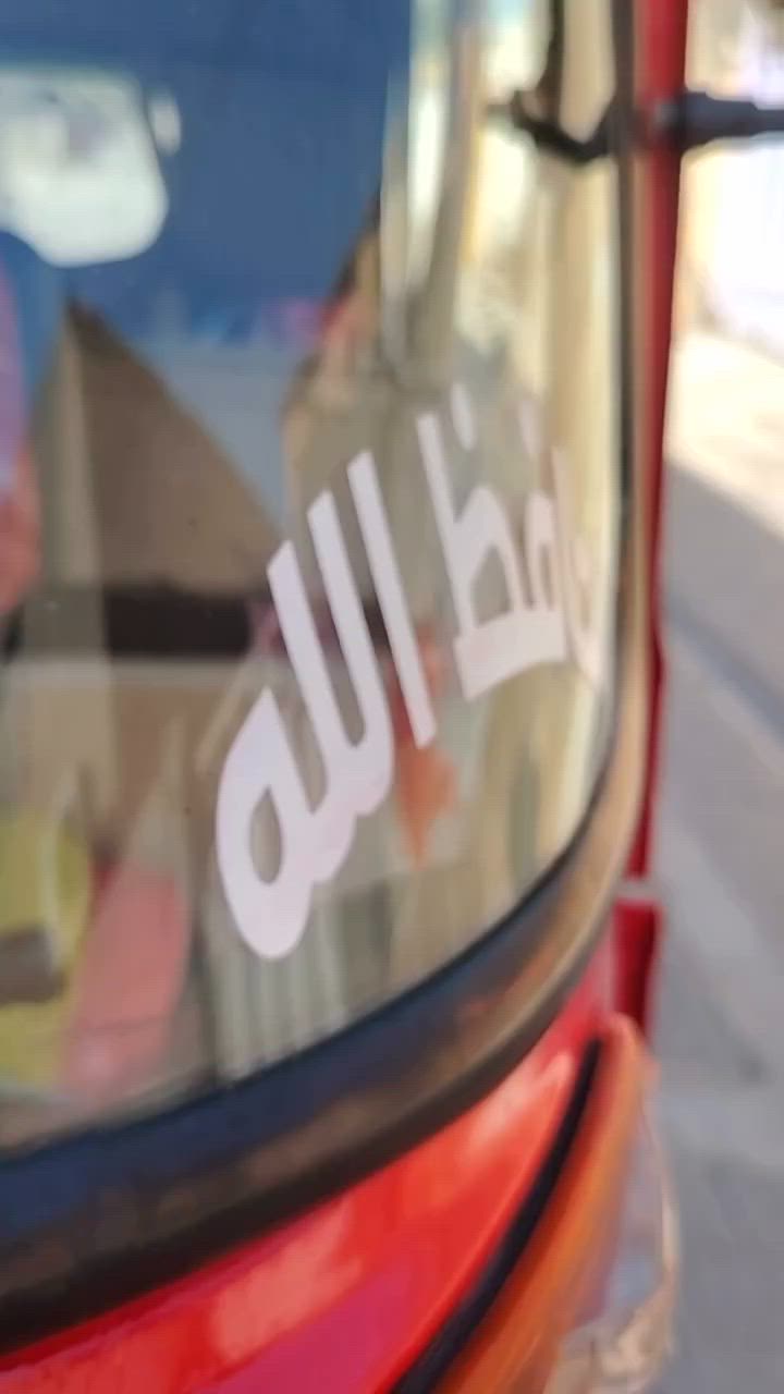 سلام عليكم بيع مستعجل تكتك2022 باجاج مكفوله كافاله عامه رقم وسنويه والوحه نكليزي المكان واسط قضاء الحي رقم الهاتف ***********
