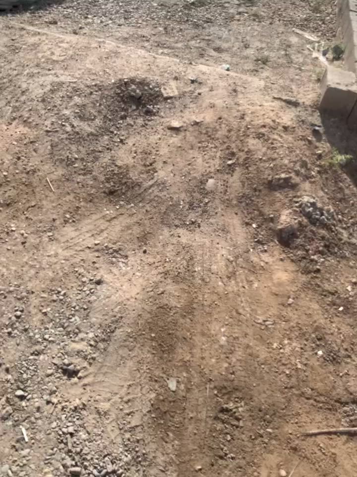 السلام عليكم ورحمة الله وبركاته
عدي بيت لبيع المساحه350 المكان السياحي قرب مدرست مصقط مامتواجد عالفيس ***********
اخي ابو الكروب اذا نباع البيت الله شاهد الك دلاليه
