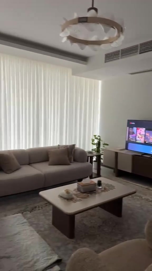 🏤  (عرض مؤقت ولفترة محدودة سارعوا بشراء) شقة للبيع في مجمع الود السكني 🔑
🪩 مساحة 180m
🪩 3 غرف نوم
🪩 جاهزة للسكن
🪩 على المساحات الخضراء
🪩 طابق 2
✨ مجهزة ب 5 سبالت واحد منهم مركزي بالاستقبال مع مطبخ تركي ✨
💵 بسعر 280 مليون 💵

☎️ للحجز واتساب *********** 📞

