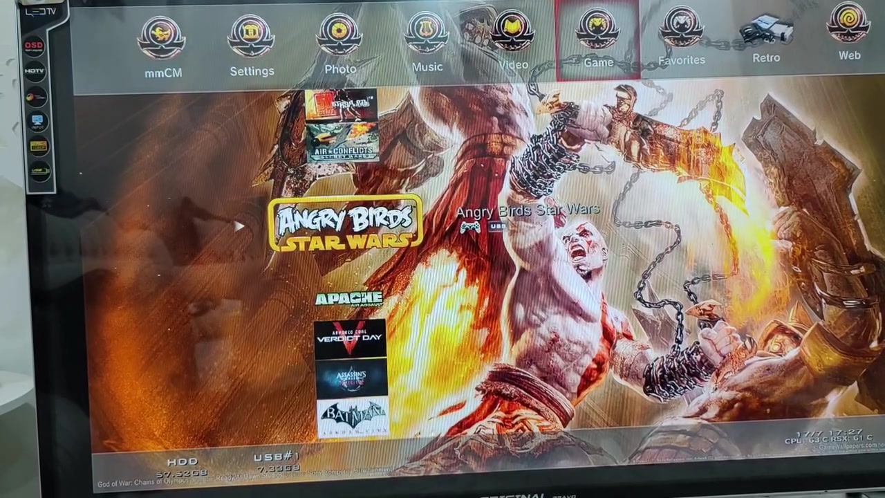 تحيه طيبه 
متوفر بلي ٣ للبيع PS3 SLIM مهكر
ذاكرة 320 كيكا
مع هارد
500 كيكا
السعر ١٣٥ الف وبي مجال قليل

PS3 SLIM 320GB
مع ٢ يدات وبي اكثر 70 لعبه
جهاز مامفتوح ونضيف 
مكاني نجف حي الميلاد خلف الملعب
***********
