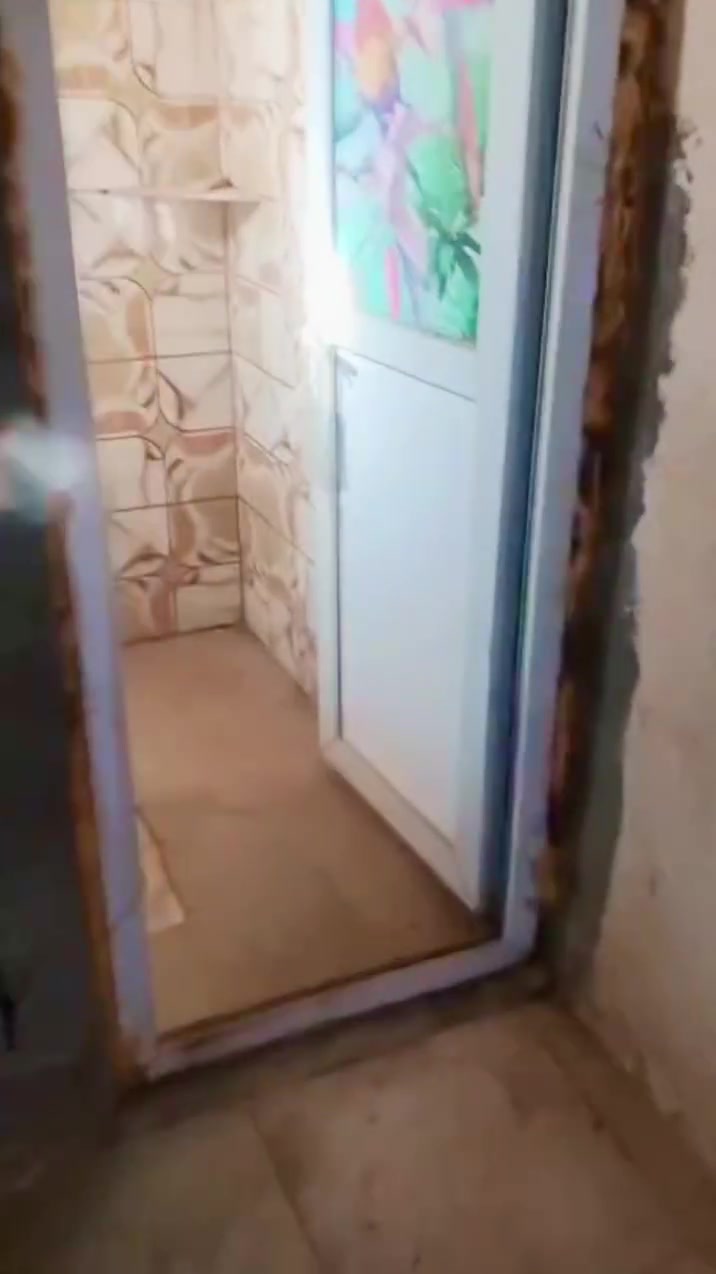 السلام عليكم ورحمة الله وبركاته بيت ٥٠ متر غرفة نوم وحده وصاله ومطبخ طارمه صغيره عنوان كربلاء شارع بغداد  عمود ٣٠٠ وتنزل مسافه ٥٠٠ متر حي بغداد سند ٢٥ زراعي سعر 20
للاستفسار اكثر الاتصال ***********
