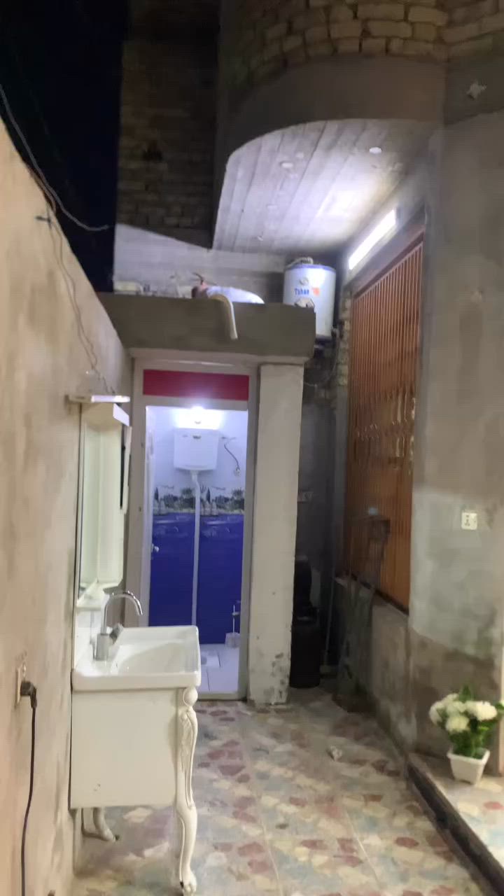 بيت 🏠 للبيع قطاع ٣٩ مقابيل مدرسه
بناء حديث 
قاط ونص كامل 
١٤٤ مساحه 
***********
