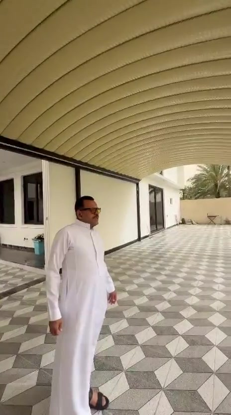 للبيع 1000م وجه 45 مشيد عليها دار مساحه 280م بناء حديث طابقين مواصفات درجه اولى 
مقابل بيت القطري قرب مصنع المنصور 
للاستفسار مكتب منير درويش للعقار  
موبايل واتساب ماسنجر 
***********
