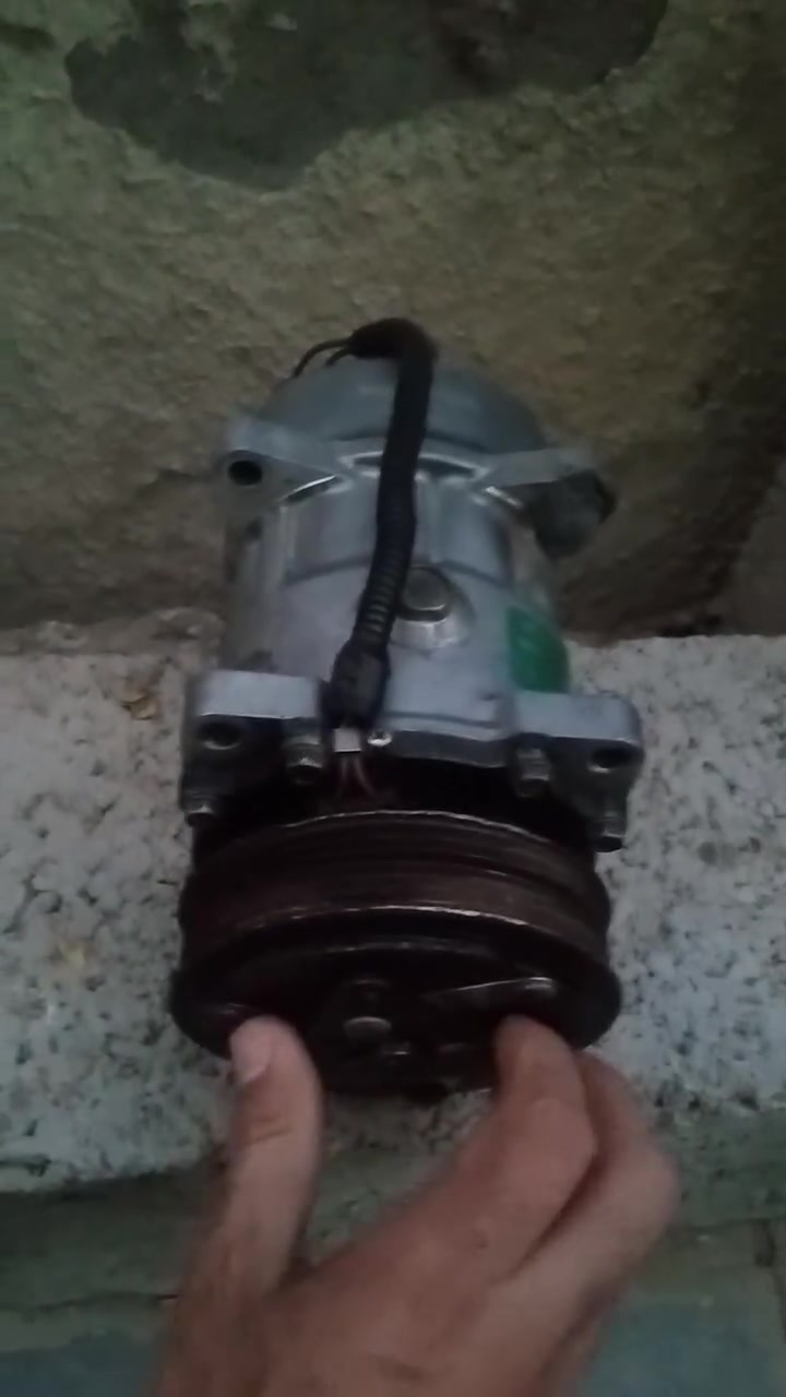 كمبريسر سمند بيجو اصلي شغال اي مشكله مابي سعره 75..العنوان بغداد...***********
