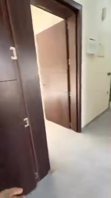 🏢 شركة الكرم للاستثمار والتطوير العقاري

شقة للإيجار – الحارثية (قرب شارع الزيتون)

📍 الموقع: الحارثية – قرب شارع الزيتون
🏠 الطابق: الأول

✨ مواصفات الشقة:
• غرفتين نوم
• صالة
• مطبخ
• حمام

💰 سعر الإيجار: 750 دولار شهرياً

📞 للاستفسار والتواصل على الأرقام الآتية:
***********

📍 موقع الشركة: بغداد – القادسية مقابل جامع أم الطبول