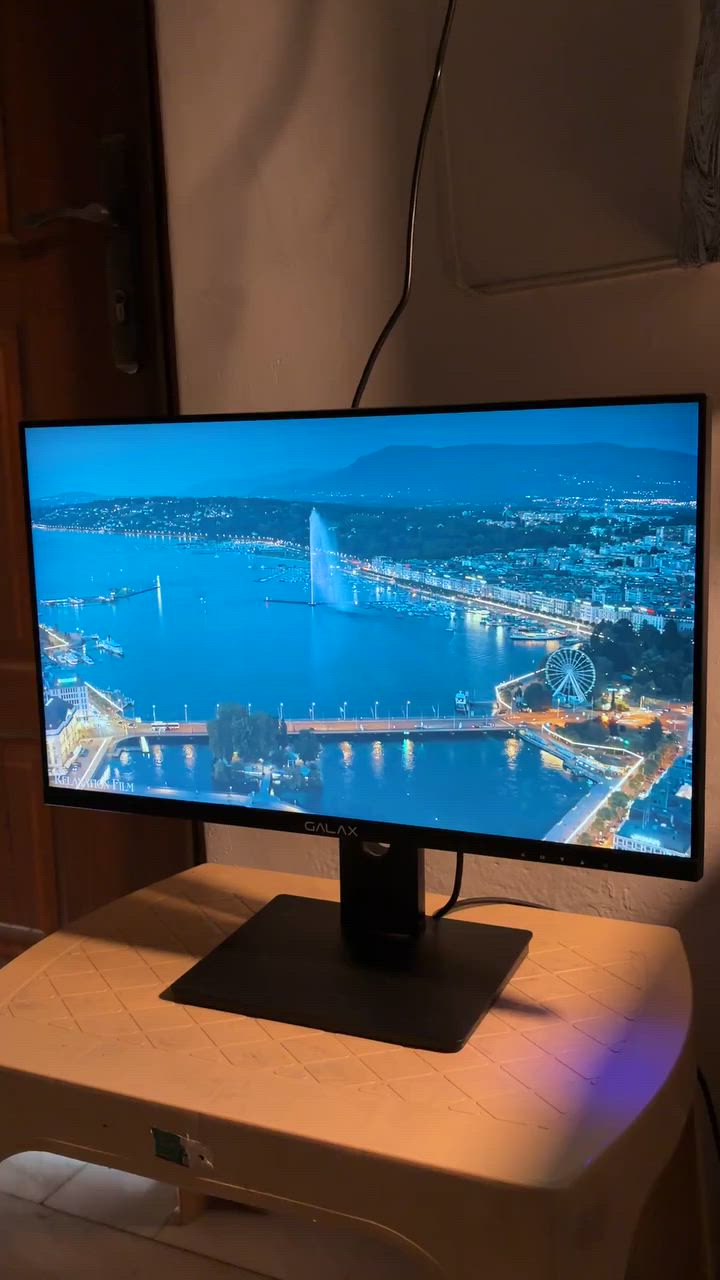 Galax 24 inch 75 HZ 1080P monitor
شاشة حاسوب من شركة Galax
حجم 24 inch 
دقة FHD 1080P
تردد 75HZ
منافذ مختلفة مثل HDMI ,Display port , USB type C و منفذ Audio 
الشاشة كلش نضيفة و بيها سماعات خارجية
سعرها 65,000 دينار و التوصيل مجاني


**إذا كنت صاحب هذا الإعلان وتريد حذفه لأي سبب، رجاءا أرسل رسالة إلى الدعم الفني**