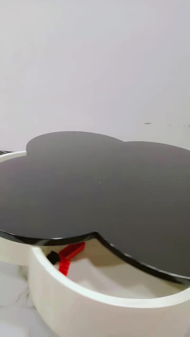 طبلي للبيع السعر ٢٥ الف جديدة 
موصل حي البكر 🔴
***********
