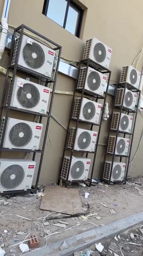 مركز TOSOT للتبريد
فرقنا الهندسية معكم على مدار الساعة ⏱️
جانب من التجهيز والتركيب اليومي  
من قبل كوادرنا الهندسية👷‍♂️
🌹لسنا الوحيدون ولكننا الافضل🌹
💎وجودكم في صفحتنا يزيدها تميزا ✨
#اسعد_الله_اوقاتكم_بكل_خير _متابعينا_الاعزاء
👍👍لسنا الوحيدون و لكن  عملنا يتكلم .
💢 يعنى عندك صيانة أو تنظيف لا تحتار   سبلتك مابي برودة🥶 لا تحتار🤔 سبلتك دفع الهواء ضعيف🤔 لا تحتار، إتصل بينا 📞 و راح نجيك لباب بيتك .. 
   ماعليك فقط الاتصال بمركز خدمة العملاء  ***********☎️...أو مراسلة الصفحة
🟥  تنظيف موقعي  لجميع الدوائر والشركات مع الضمان 👍💪 سمعتنا 
🟥 صيانة - شحن غاز إيطالي مع الضمان - نصب - غسل 
عمل فاكيوم ..
... بغداد 
***********
💬 فـي حال عدم اتصالنا بكم يرجى ابلاغنا بالامر او مراسلة 
📩 للاستفسار يرجـى مراسلة الصفحة او الاتصال
