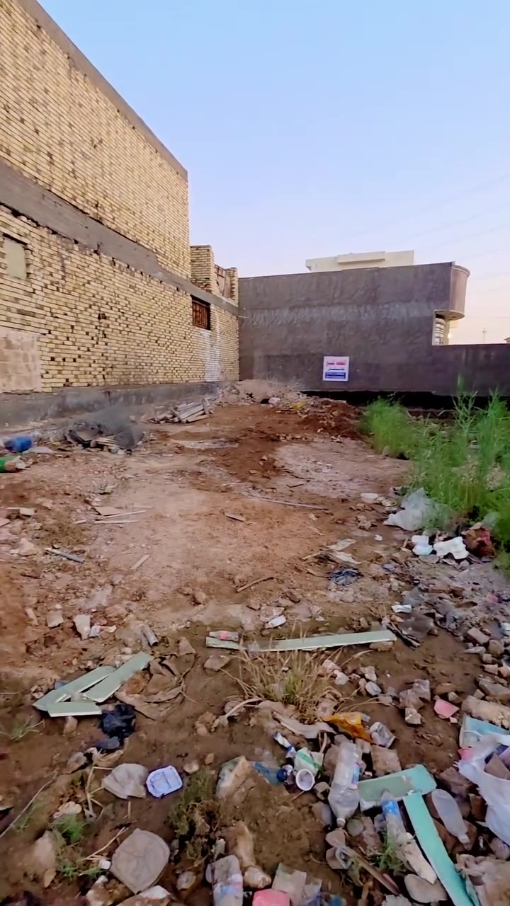 قطعــــــه للبيـــــــــــــع...
زويــــــــر الغربي قرب الملعب.... 
ــــــــــــــــــــــــــ
طابــــــــو زراعي سنـــــــــد // 25.... 
بمســـــــــاحه // 250م...
مبلـــــــــغ البيـــــــع /53 مليــــــــون معروض 
ــــــــــــــــــــــــــــــــــــ
عقارات رامســــــــــر 
***********
***********

